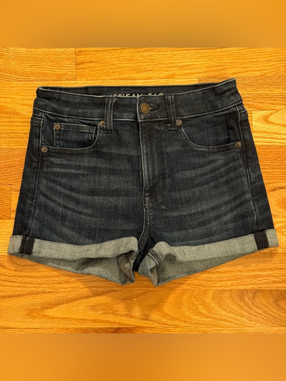 American Eagle Super High Rise Shortie Dark Wash Denim Size 2
